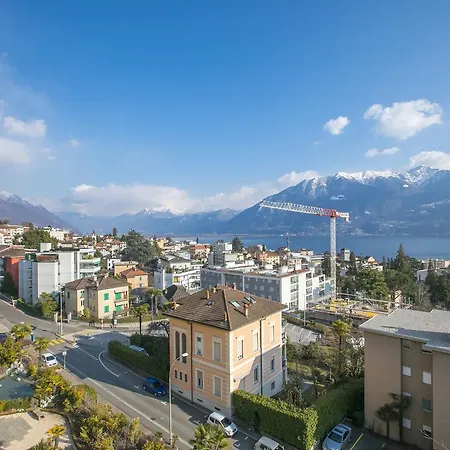 Montana Lago Muralto